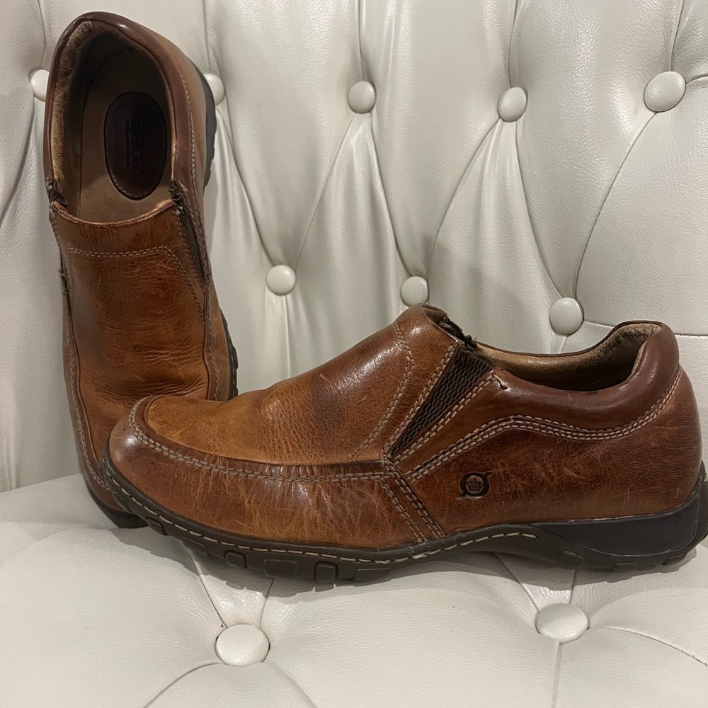 Men’a BORN loafer shoes brown leather 11 / 45 slip on casual or work  M/W